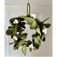 Felt Christmas Wreath